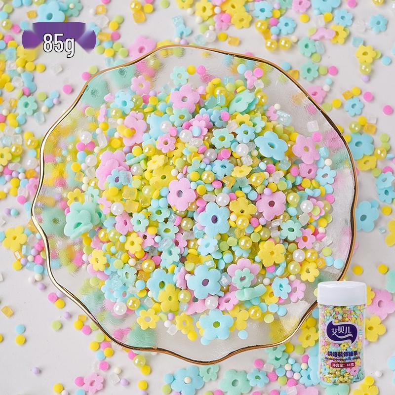 Bunte Zuckerformen: Herzen & Kurven zum Dekorieren von Kuchen, Desserts & Donuts