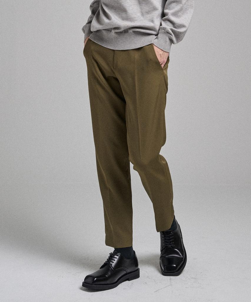 ANALOG MOOD Semi-Wide Hidden Banding Slacks (Khaki)
