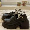 Chaussures en cuir à semelles épaisses pour femmes Printemps et Automne Haut de gamme Rétro Français Mocassins rehaussants Chaussures à enfiler