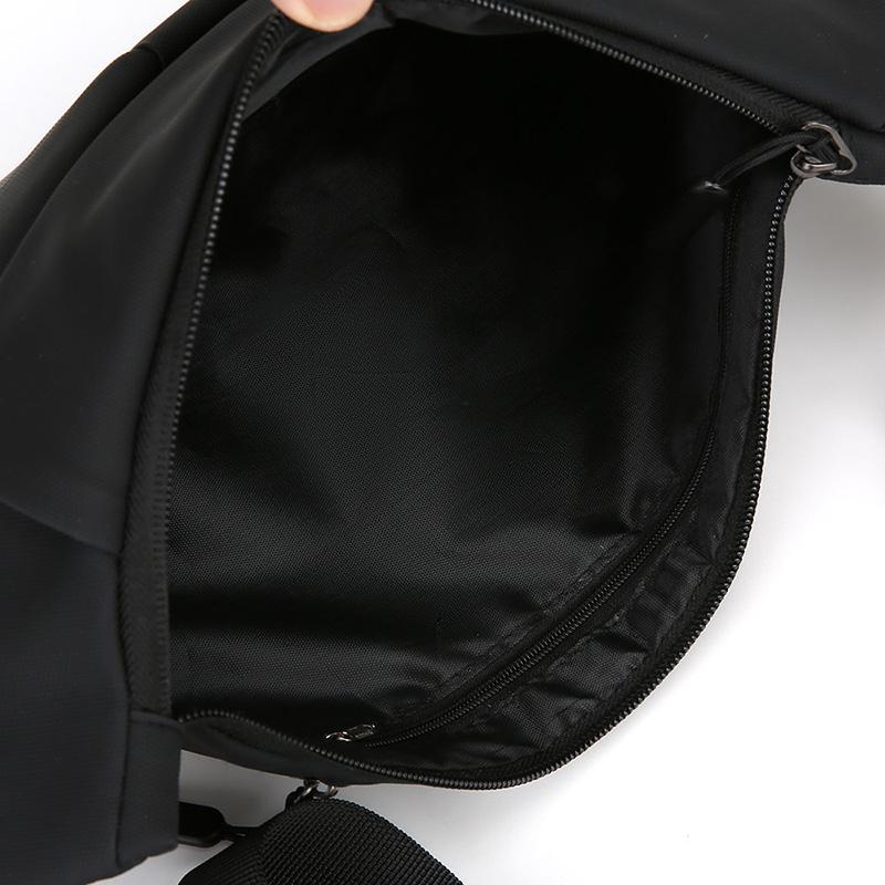 Men's Chest Bag Travel Shoulder Bag Business Multifunctional Crossbody Bag