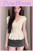 French Style Lace Trim Sleeveless Blouse With 3d Floral Pattern For Elegant Summer Look