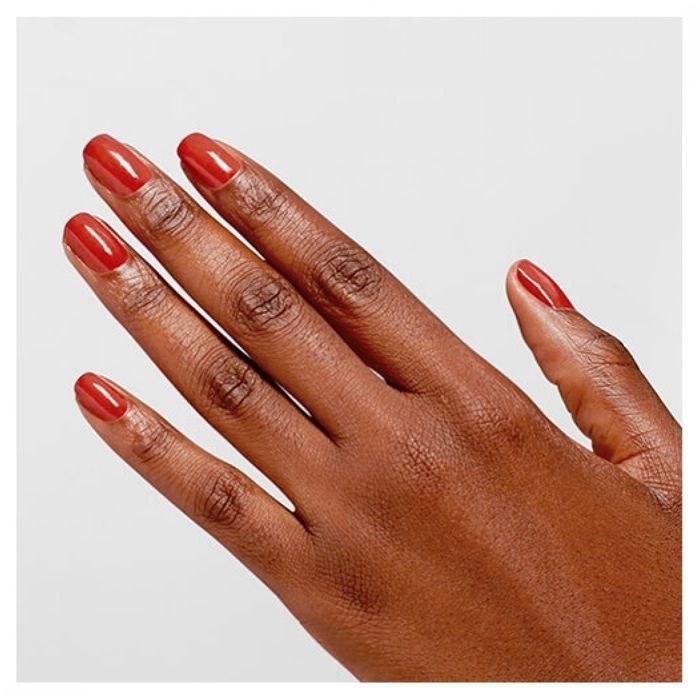 O.P.I Vernis IS Effet Gel Knock' Em Red OPI