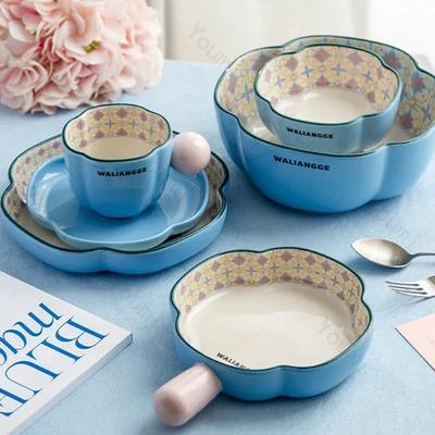 Kreatywny ceramiczny talerz w kształcie kwiatu, wysokiej klasy restauracja, talerzyki deserowe na popołudniową herbatę, pyszne miseczki do ramenu, unikalne filiżanki do kawy