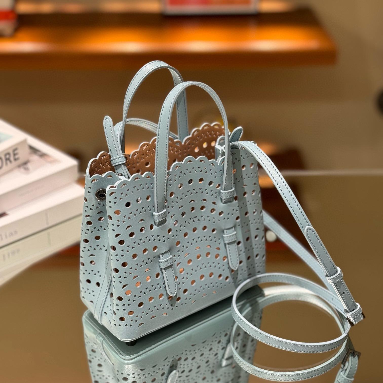 

Nima16 Hollow Lace Fabric Women s Bag Casual Small Crowd Real Leather Handbag Solid Color Craft Single Shoulder 18x16x8.5cm светло-синий