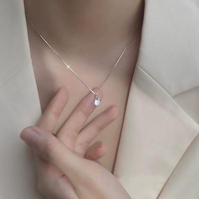 Zircon Water Drop Necklace Women'S Summer Light Luxury Design Sense Geometric Clavicle Chain Titanium Steel Annual Tide