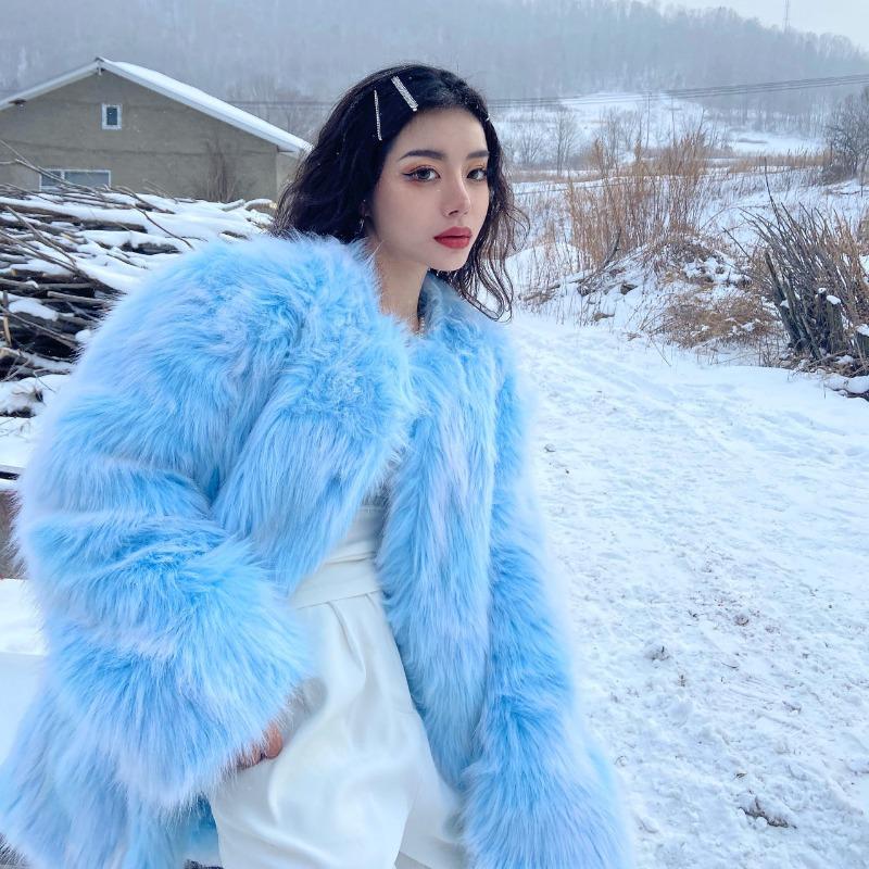 Fashion temperament Medium and long autumn and winter popular new thin fluffy imitation fur jacket female blue