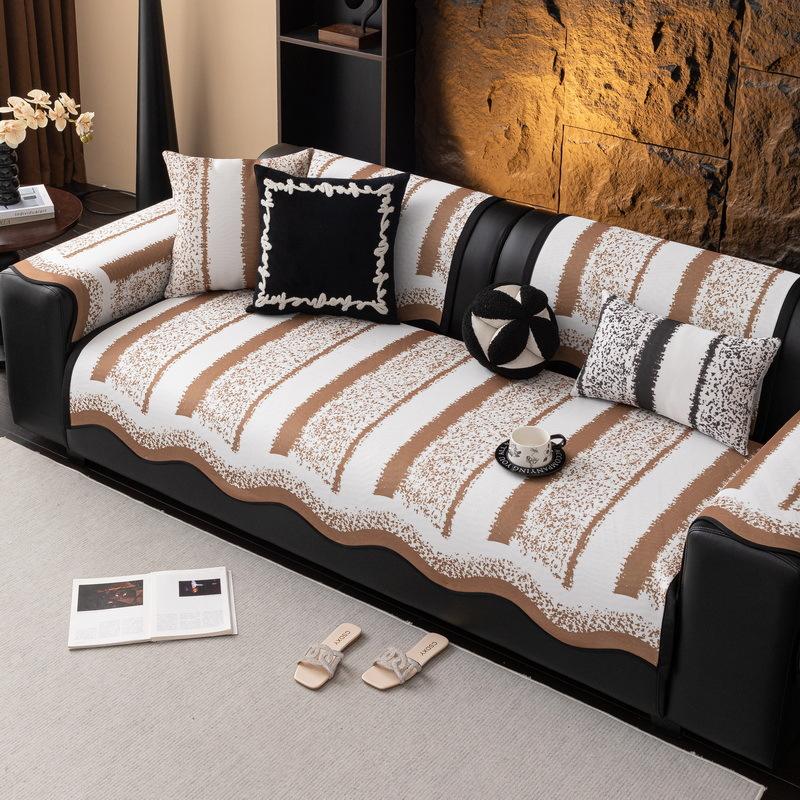 

Summer Striped Ice Silk Sofa Cushion, Mat Cushion, High-Grade Leather Sofa Cover New Non-Slip Cover Towel 70*70cm