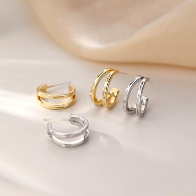 Kreisförmige Ohrstecker für Damen, minimalistisches Nischendesign, Retro-Metallohrringe im Hongkong-Stil, Kreisohrringe