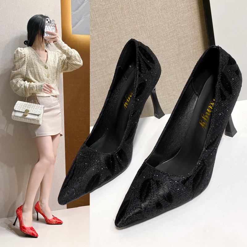 Fashion 2025  Lace Glitter Fabric Women Pumps New Design Kitten Heels   Female Occupation Office Shoes