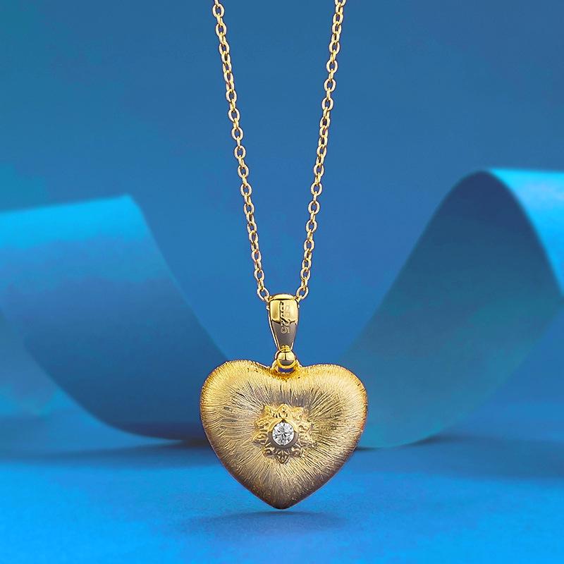 Lulu Tong S925 Sterling Silver Gold-Plated Filigree Diamond Heart Pendant Necklace