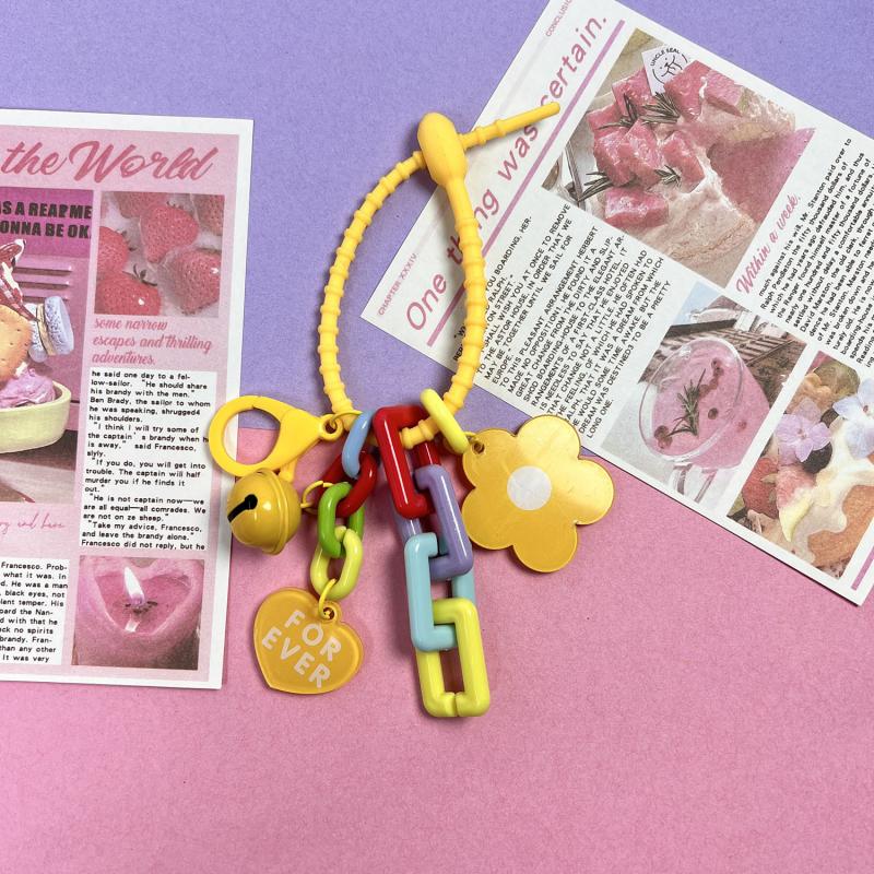 1 Piece Cute Little Flower Key Ring Creative Candy Color Flower Heart Keychain Bag Pendant Accessories