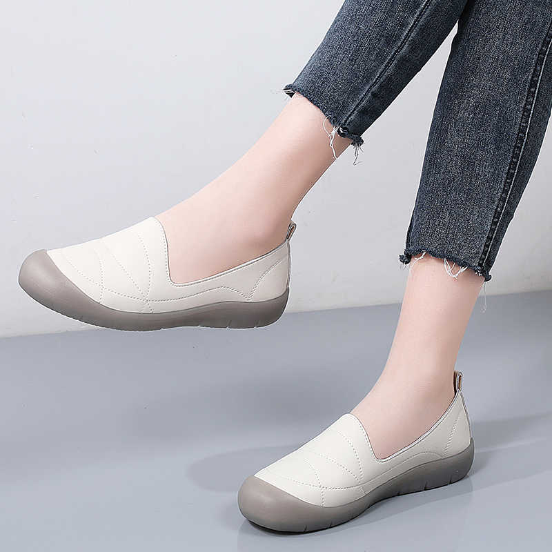 Fashion Summer Mokassin Womens Designer Trainers Loafers Green Basketball Shoes Wide Sneakers Sport Tene Fitness Sports Hyperbeast