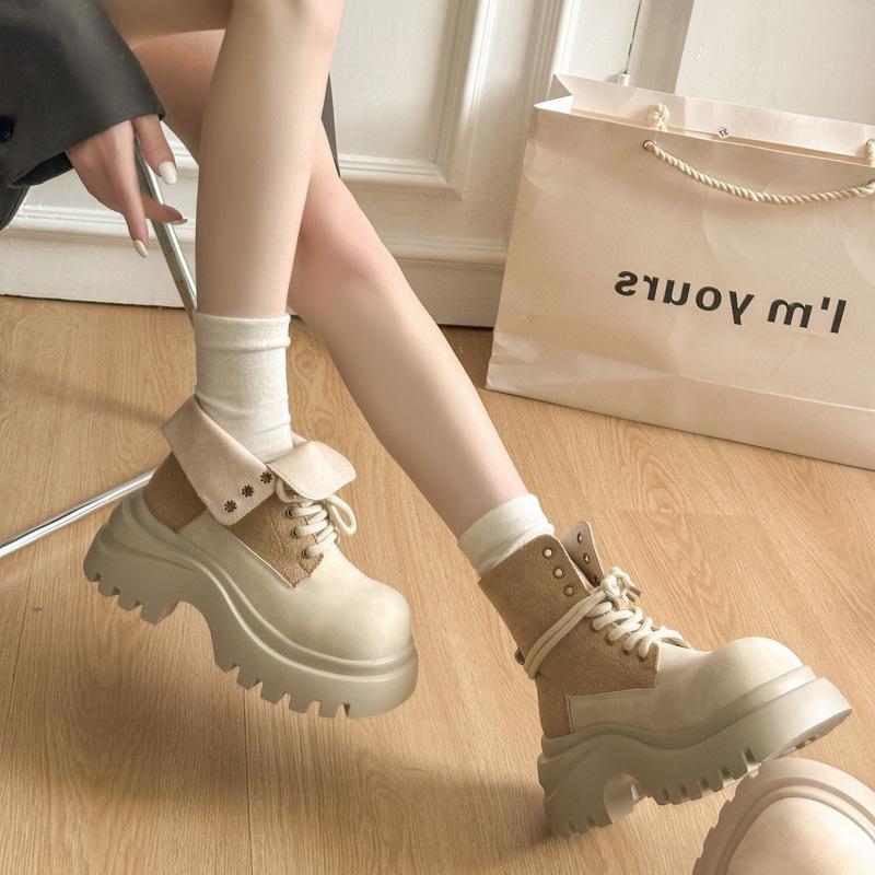 Retro British Martin boots women's 2025 autumn new fried street high-end thick-soled heightening short tooling boots