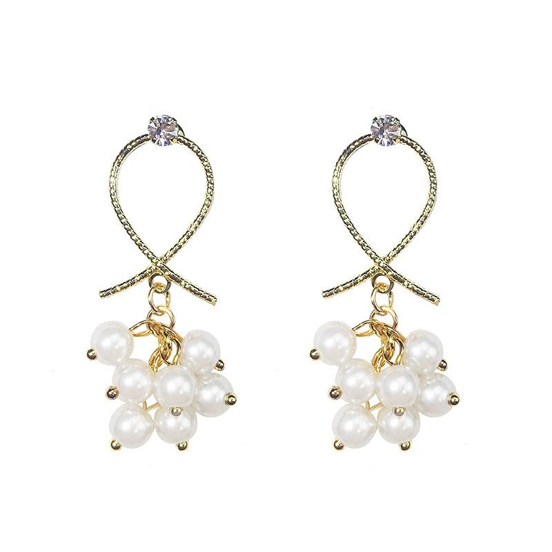 Silver Needle Pearl Earrings Women's Korean Long Temperament Fashion Hipster Earrings Atmospheric Celebrity Earrings