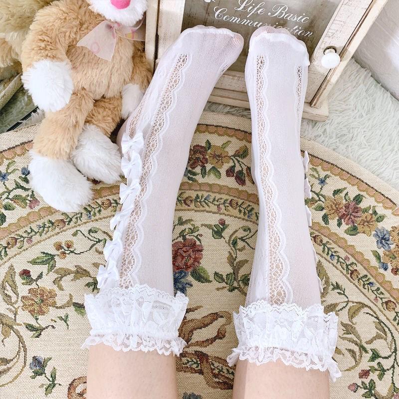 Weiße Spitzen Mid-Calf Socken mit Schleife - Lolita-Stil