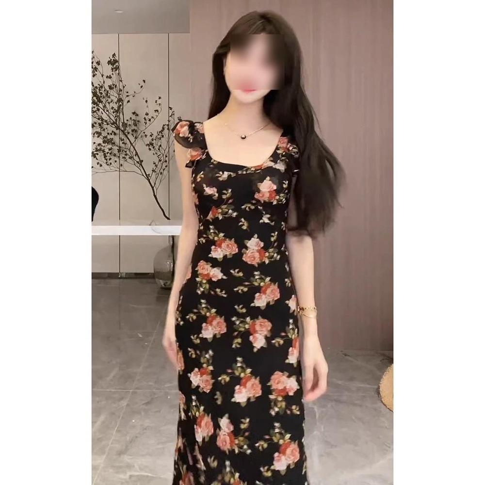 Retro floral dress women's summer new foreign style flying sleeves waist thin A-shaped dress