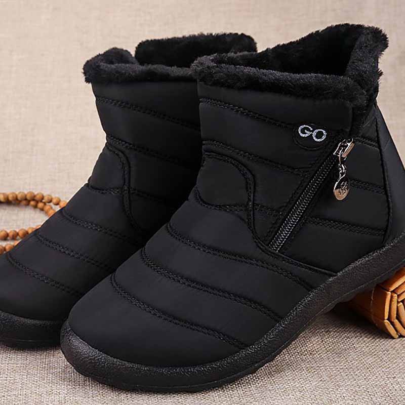 

Зимняя женская хлопковая обувь, водонепроницаемая и толстая плюшевая теплая обувь, нескользящая обувь для мам среднего возраста на мягкой подошве 35 чёрный