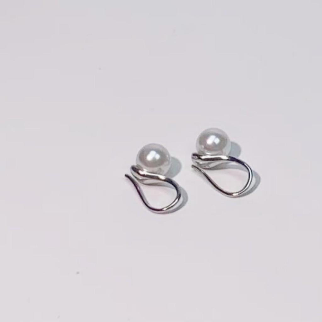 Women's French Retro Pearl Earrings - Summer High-End Ear Hooks & Studs for Square and Round Faces