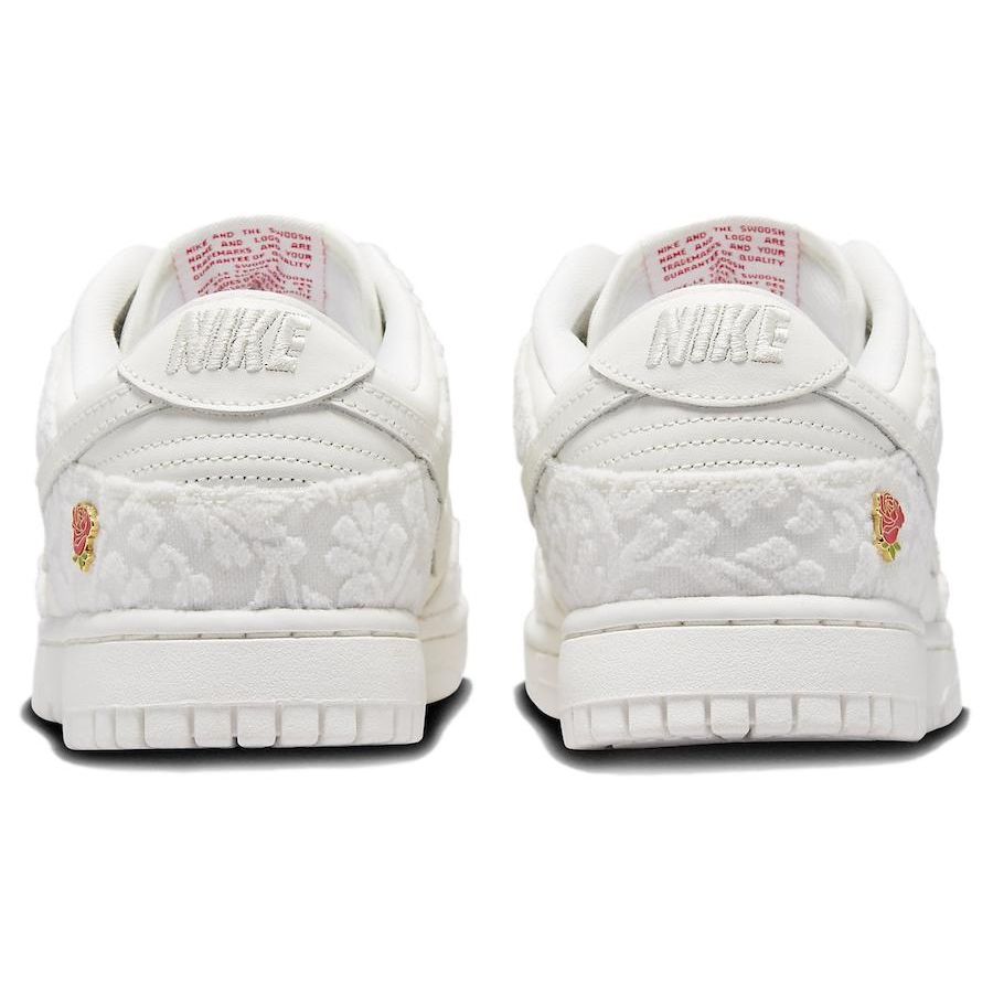 Nike Dunk Low Give Her Flowers Sneakers da Donna Crema Vela Rosso Università FZ3775-133