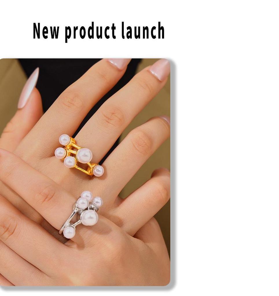 18k Gold-Plated Stainless Steel Hollow Ring with Faux Pearl Inlay