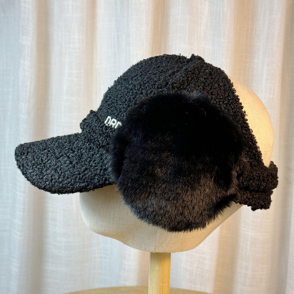 Winter New Style Lamb Wool Empty Top Baseball Hat for Women Thickened Warm and Versatile Letter Embroidered Peaked Cap