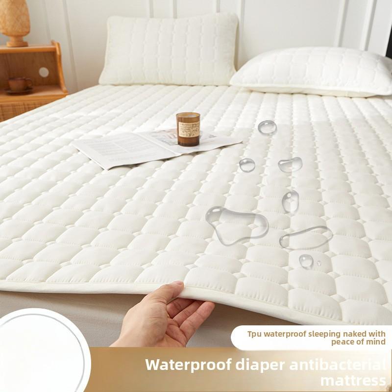 Waterproof Urine Barrier Quilted Mattress Pad for Home Bedroom Dormitory Soft Cushion Bed Protector Non-Slip Mat
