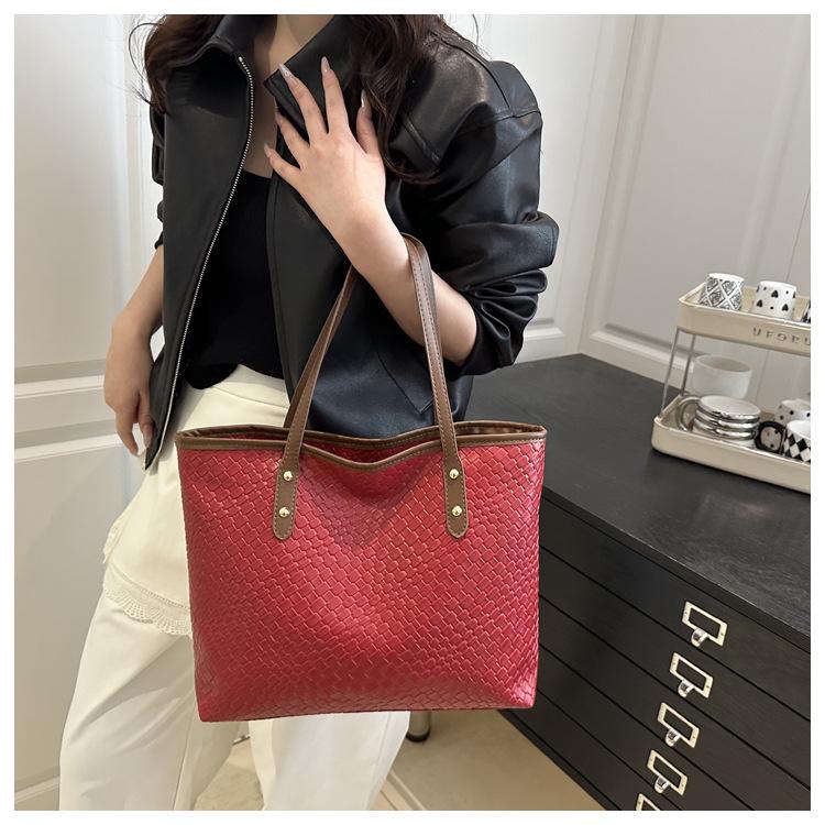 European Style Woven Faux Leather Tote Bag for Women, New Fashionable Large Capacity Shoulder Handbag, Casual Daily Commute Bag CLE