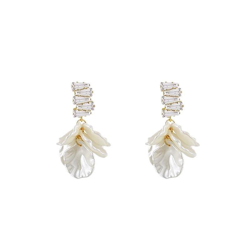 ZAKOL Korean Fashion Imitation Shell Dangle Earrings White Crystal Zirconia Flower Bridal Earring Party Accessories for Women