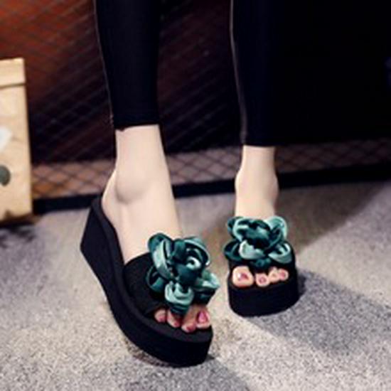 2019 Summer Korean Style Women's Wedge Heel Non-Slip Beach Flip Flops