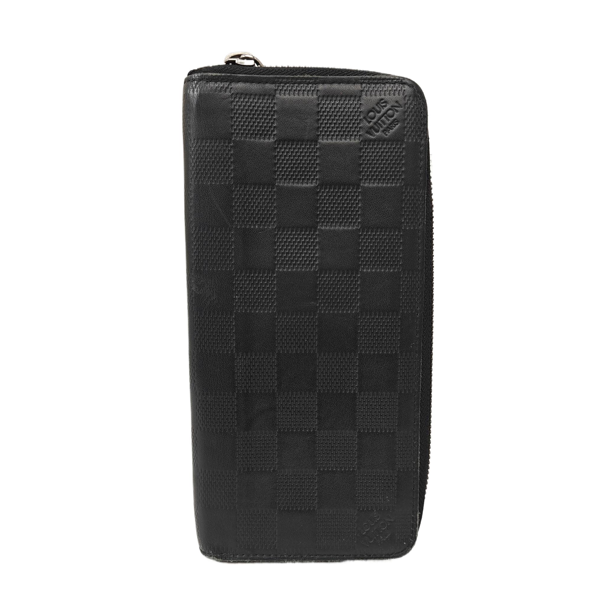 [Pre-Owned] Zippy Signature Monogram Leather Wallet