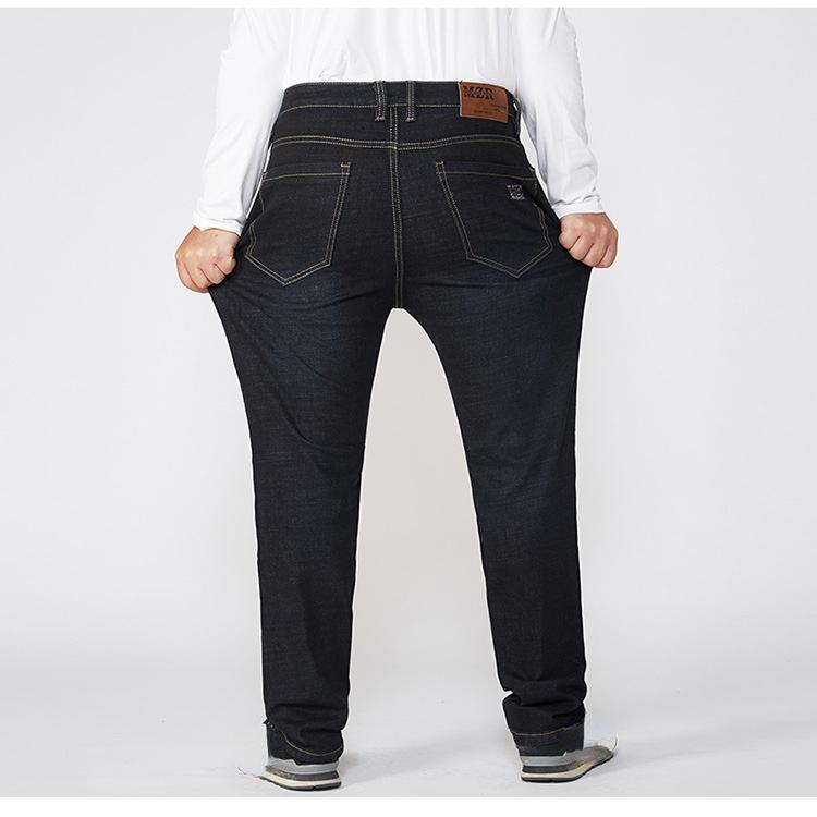 Men's Plus Size Jeans Casual Trousers Oversized Loose Men's Trousers Autumn and Winter 52 Yards