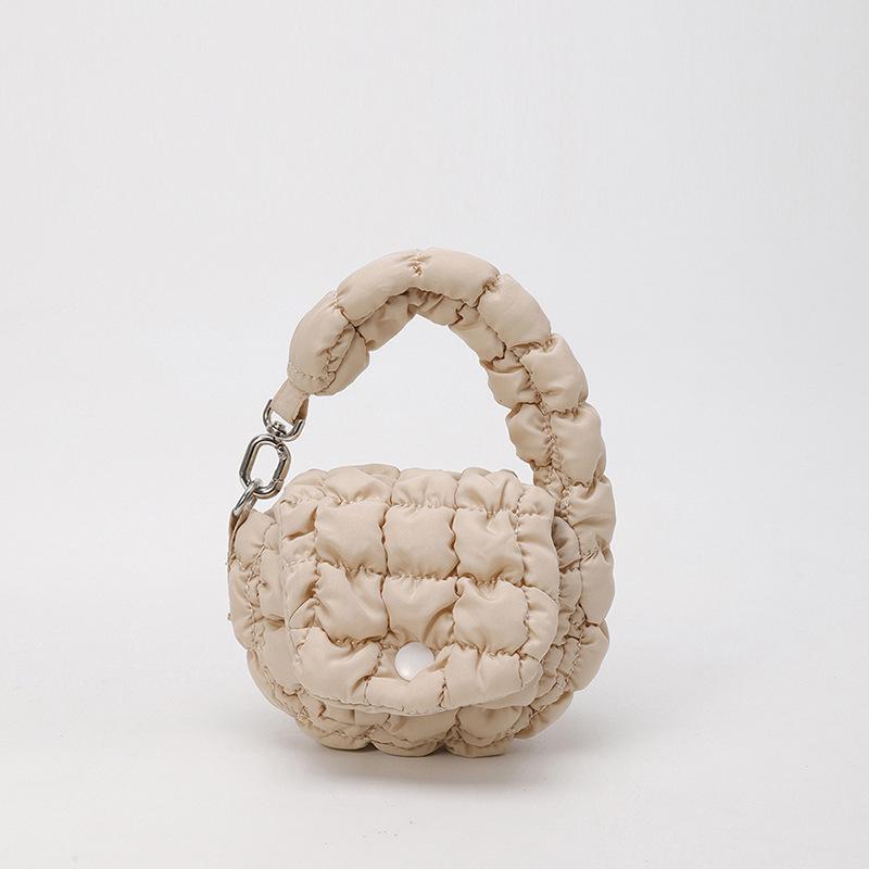 Trendy Pleated Cloud Handbag: Chic, Mini, Versatile Accessory Bag in Fashionable Korean Style