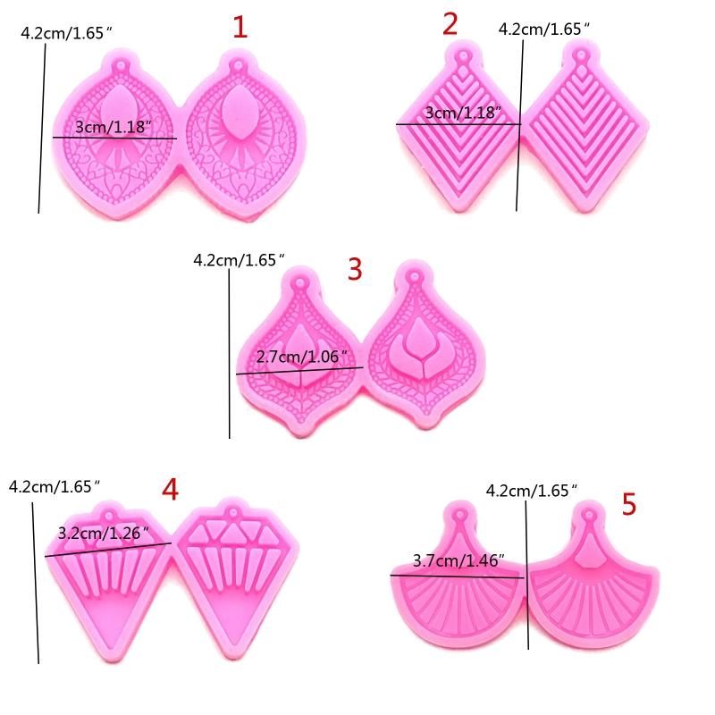 1PC Creative Silicone Casting Molds Necklace Molds Suitable for Necklace and Earrings with Heart Flower Shape Pendant