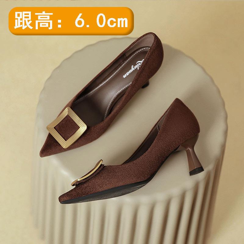 

Женские туфли на высоком каблуке с острым носком, тонкий каблук, новые весенне-осенние, черная замша, не утомляют ноги, с неглубоким вырезом, одинарные туфли 40