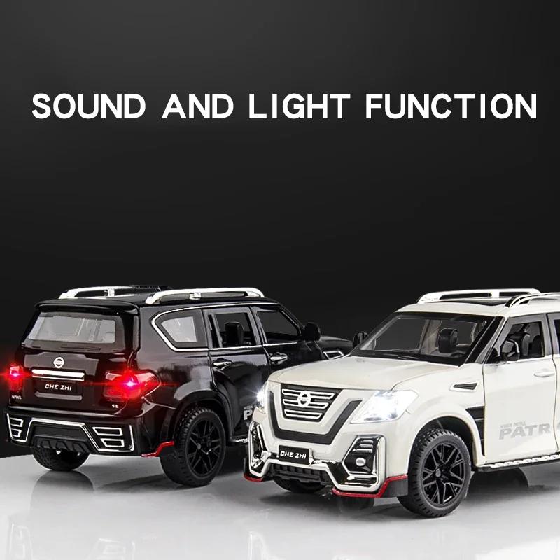 New 1:24 Nissan Patrol Off-road SUV Alloy Model Car Diecast car Toy Model Collectible Iron Toy Car Sound Light Car For Boys Kids C48