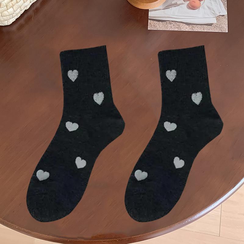 1/5 Pairs Women's Cute Heart Shaped Mid Tube Socks Autumn Winter New Ins Trendy Trendy Versatile High Beauty Duty Series Socks