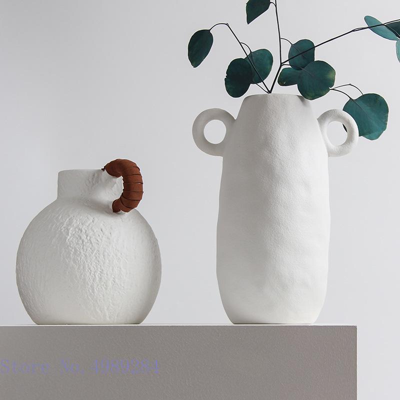 

Handmade White Ceramic Vase Handle Retro Continental Scrough Rough Surface Floral Hollow Flower Vase Ceramic Crafts Ornaments