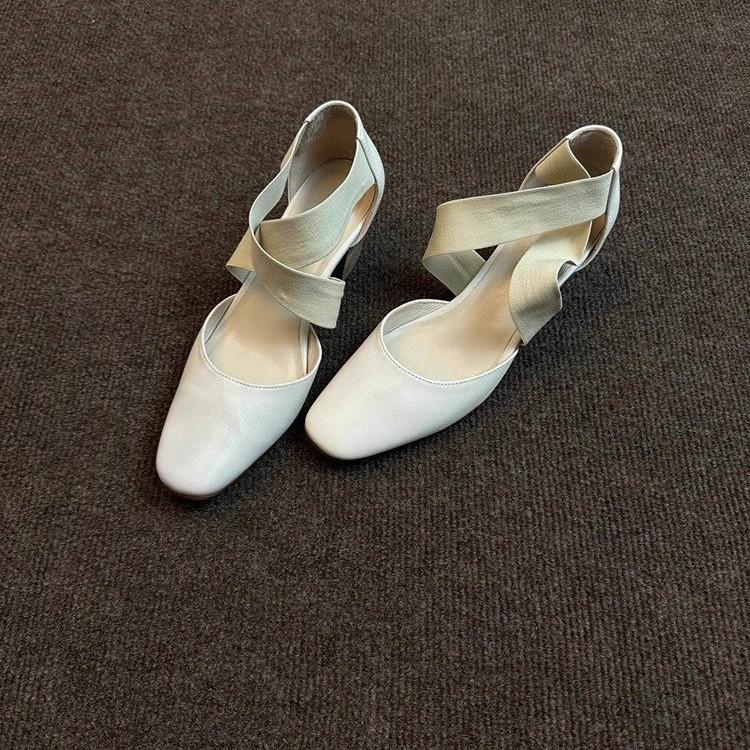 Large Size Retro Versatile Ballet High Heels Women's 2025 Early Spring Thick Heel Cross Strap Hollow Casual Bag Head Sandals