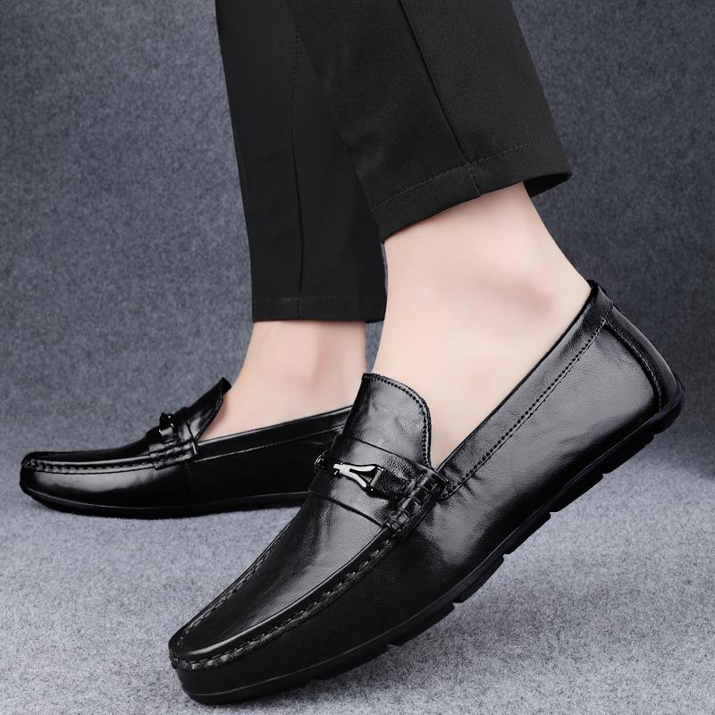 Lightweight Men's Leather Shoes Comfortable and Flat Bottomed Style Office and Work Business Plus Size  and Slip On