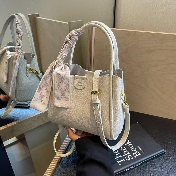 Bolsa Feminina Versátil Balde de Ombro/Transversal Primavera/Verão 2024