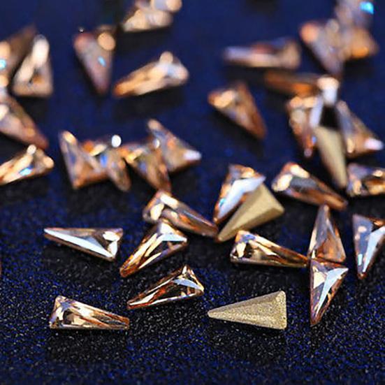 10 Stücke Frauen Dreieck Nail art Spitze Glänzenden Strass DIY Dekoration Maniküre Kit