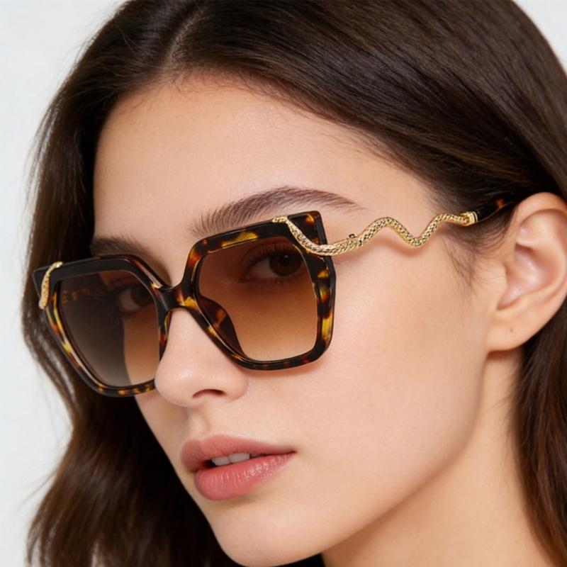 Fashion Square Frame Sunglasses With Metal Snake Temples For Men And Women UV400 Protections Large Lens Sun Glasses