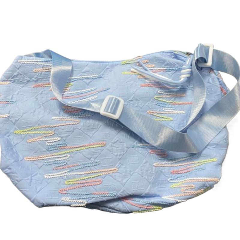 Versatile Casual Daily Commuting Shoulder Bag, Fashiable and Simple Large Capacity Embroidered Thread Diagal Cross Tote Bag