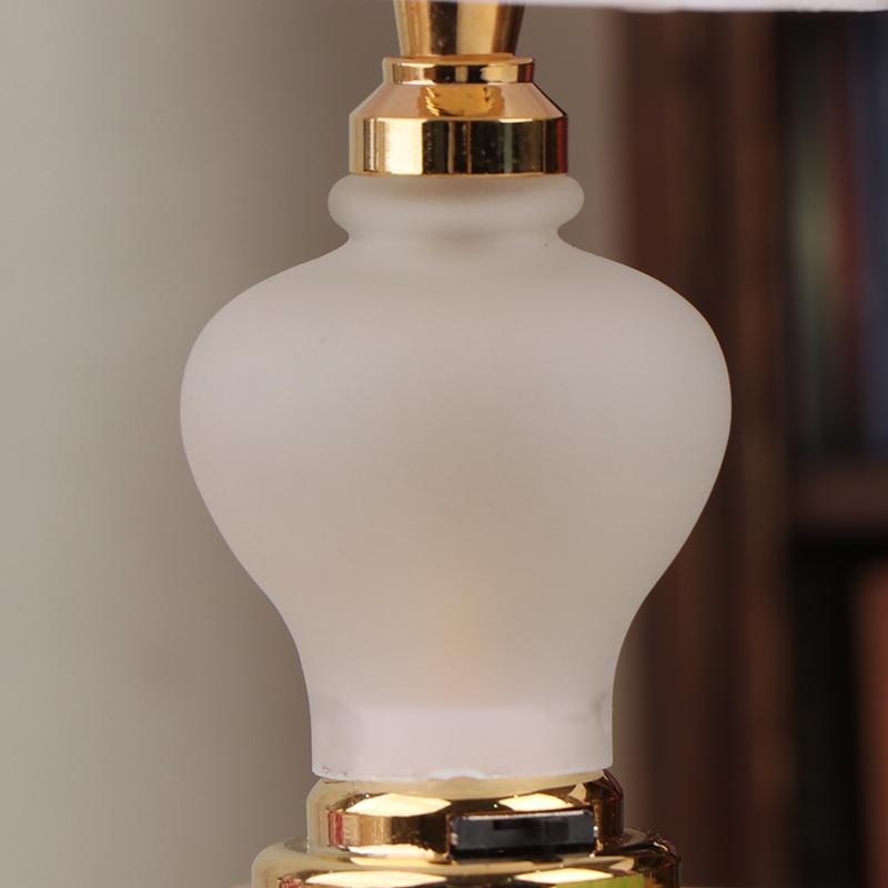 1/12 Dollhouse Miniature Desk Lamp Led Lamp Bedside Lamp Model Doll Home Simulation Table Lamp Furniture Decoration Toy