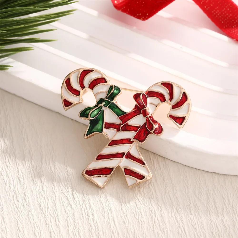 Neujahrs-Weihnachtsgeschenke Bekleidungszubehör Emaille Strasssteine Glöckchen Weihnachtskränze Broschen Feiertagsschmuck Damen