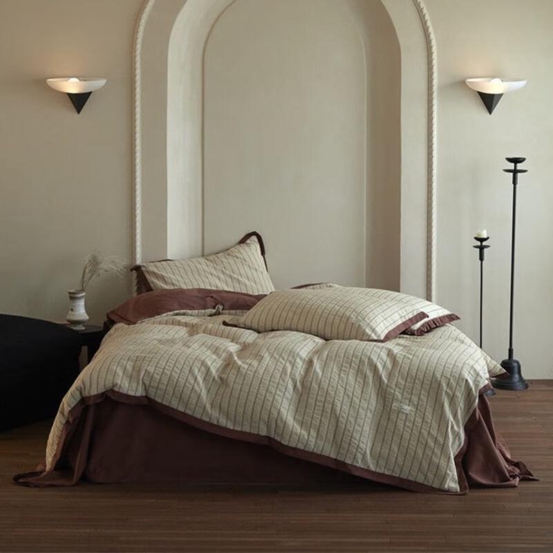 Постельный комплект COMOLIVING в литературном стиле ретро, блок-колор, 4 предмета