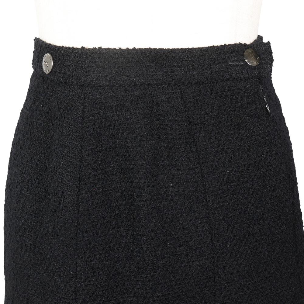 CHANEL Pleated skirt skirt P09451V05945 97A black wool/Nylon Women Used