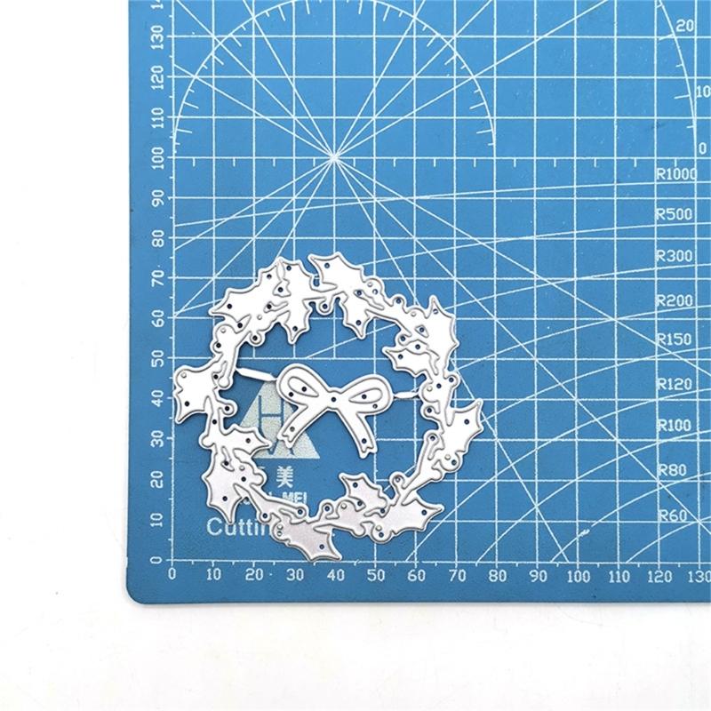 Reindeer Die Cuts Christmas Deer Metal Cutting Dies Cut Stencils for DIY Photo Scrapbooking Card Album Decorations