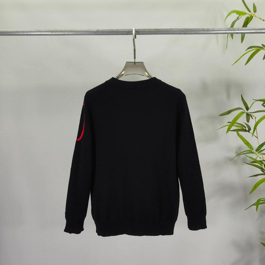 European Style Unisex Knit Wool Sweater: Fashionable, Casual, Round Neck, Long Sleeve