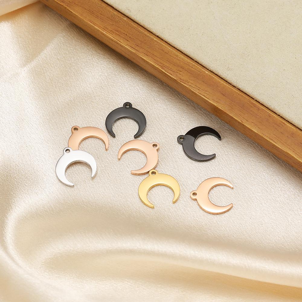 5 Stück Goldfarbene Edelstahl-Ochsenhorn-Anhänger Mond-Halsketten für DIY-Schmuckherstellung Handgefertigte Anhänger Armbänder Zubehör